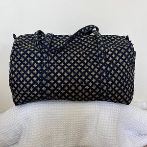Vera Bradley navy duffel bag